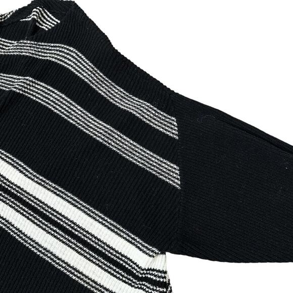 Free People Spectrum Black White Striped Pullover Sweater Off Shoulder Medium - Picture 9 of 11